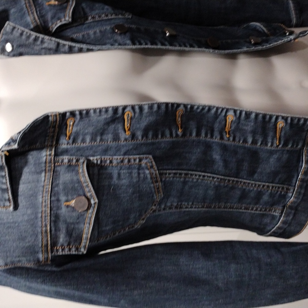 Kut From the Kloth womens blue denim jacket. Small. Mint condition - Picture 5 of 12